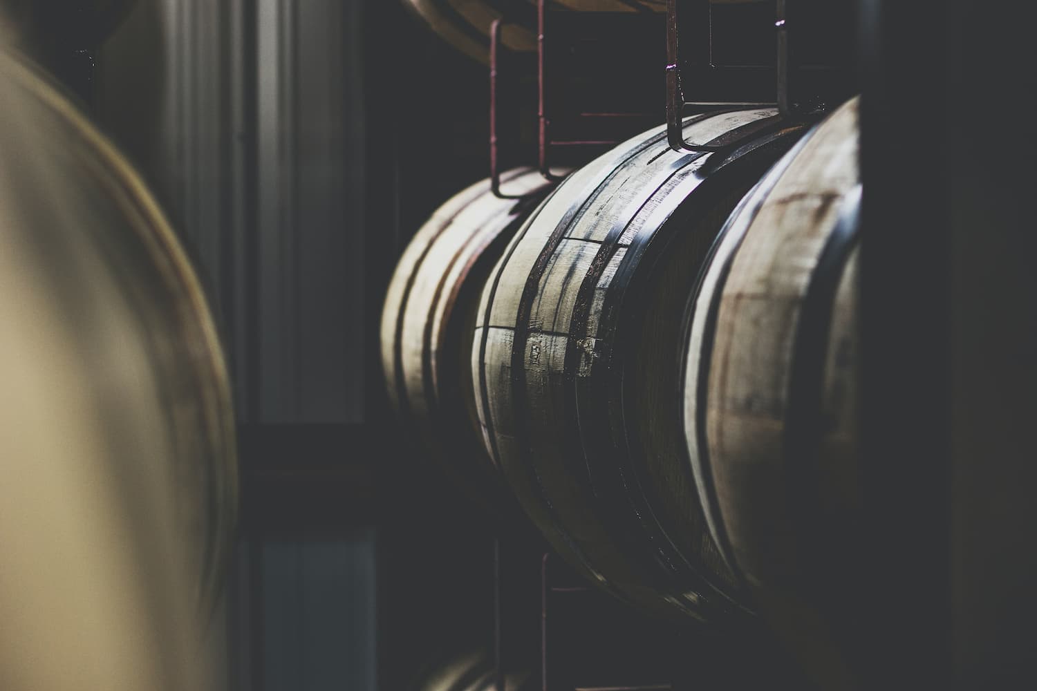 Tout savoir sur le processus d'assemblage du whisky